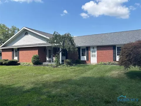 1401 Van Buren St #21, Fostoria, OH 44830