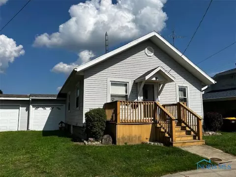 210 Moore St, Montpelier, OH 43543