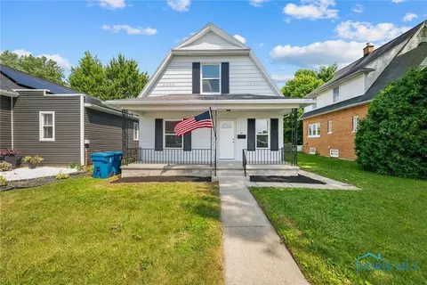 306 N Main St, Walbridge, OH 43465