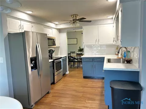 Kitchen - 726 Crestview Ave, Bryan, OH 43506 photo 1 of 3