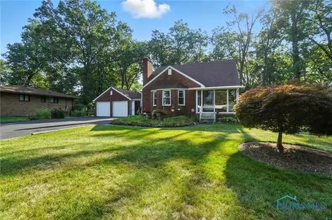 5206 Secor Rd, Toledo, OH 43623