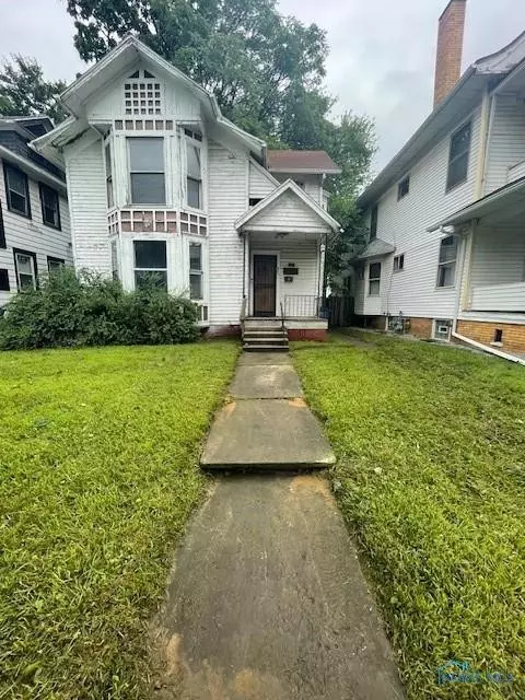 842 Lincoln Ave, Toledo, OH 43607