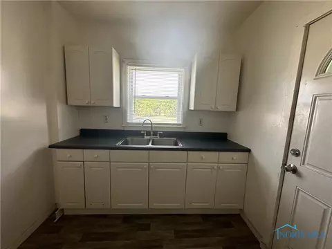 2026 Clinton St, Toledo, OH 43607 photo 16