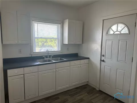 2026 Clinton St, Toledo, OH 43607 photo 17