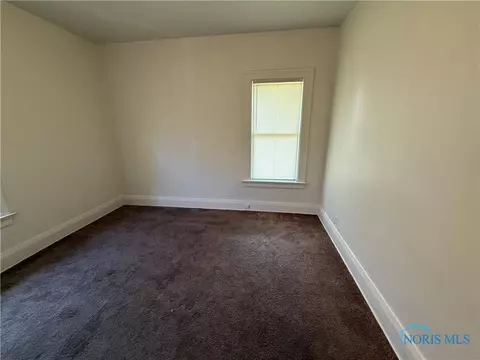 2042 Joffre Ave, Toledo, OH 43607 photo 15