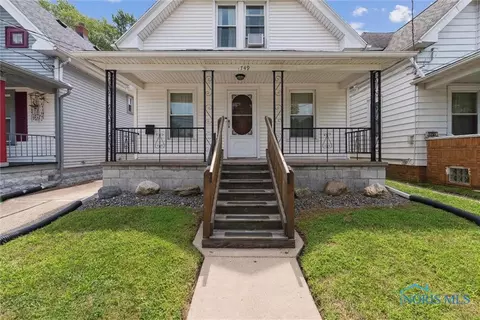 1749 Hamilton St, Toledo, OH 43607 photo 6