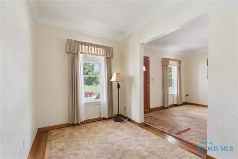 1749 Hamilton St, Toledo, OH 43607 photo 10