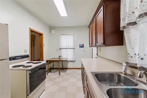 1749 Hamilton St, Toledo, OH 43607 photo 34