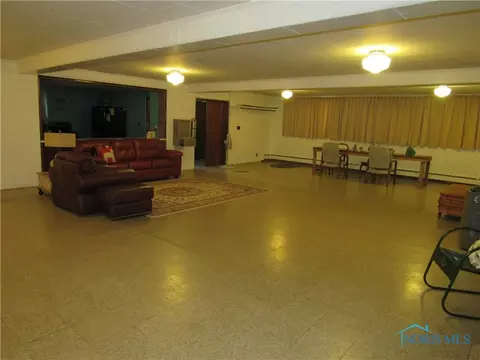 Living - 519 E Butler St, Bryan, OH 43506 photo 1 of 1
