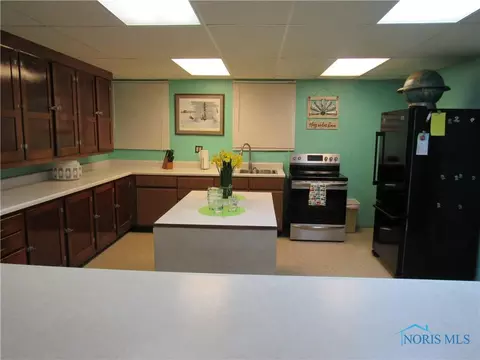 Kitchen - 519 E Butler St, Bryan, OH 43506 photo 1 of 4