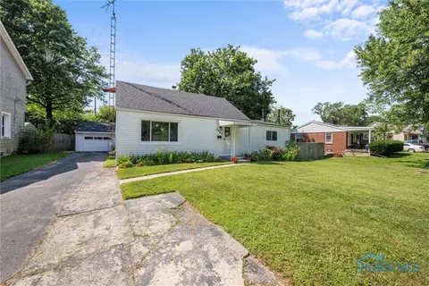 5045 Goodwill Rd, Toledo, OH 43613