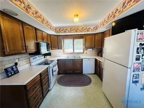 409 E Indiana, Edon, OH 43518 photo 7