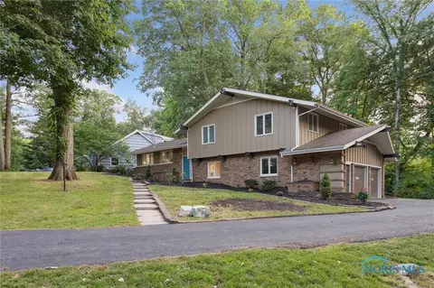 5519 Olde Post Rd, Sylvania, OH 43560