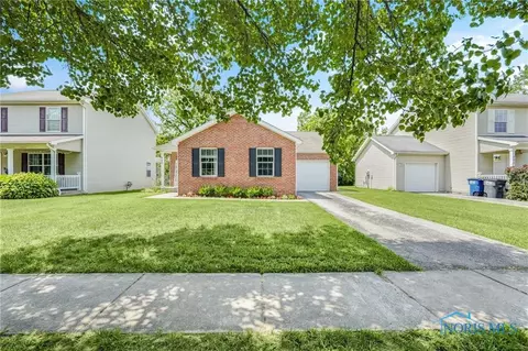 826 Acton Dr, Toledo, OH 43615