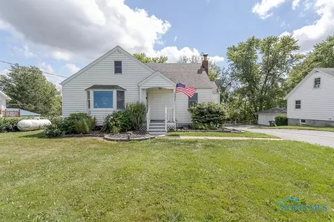 13312 W State Route 105, Oak Harbor, OH 43449