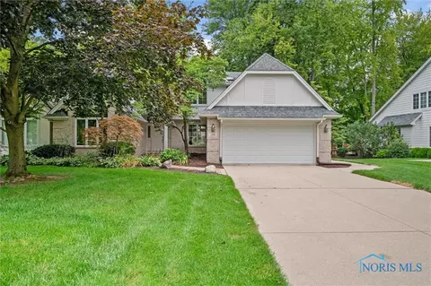 154 Treetop Pl, Holland, OH 43528