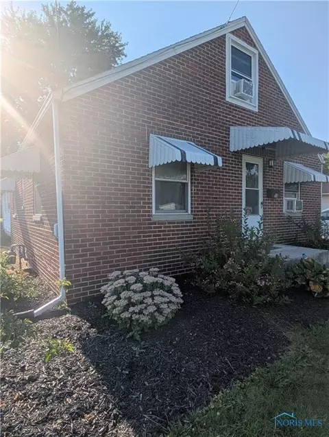 438 High St, Carey, OH 43316