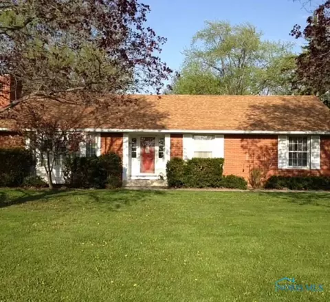 720 Fairview Ave, Bowling Green, OH 43402