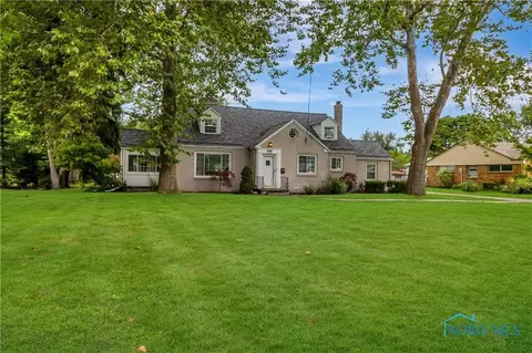 3770 Heatherdowns Blvd, Toledo, OH 43614