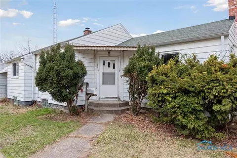 4301 Vermaas Ave, Toledo, OH 43612