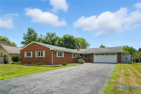 1133 Inverness Dr, Findlay, OH 45840