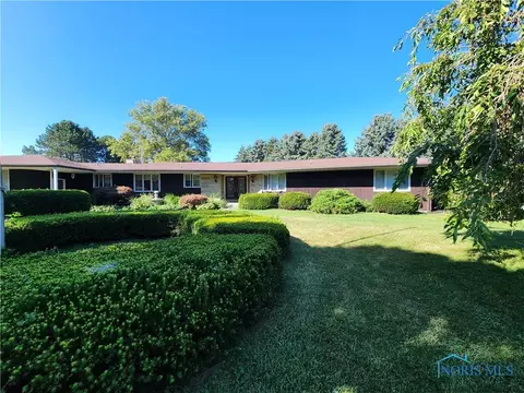 839 County Road 11c, Napoleon, OH 43545