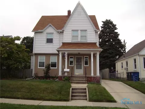 712 Woodsdale Ave, Toledo, OH 43609