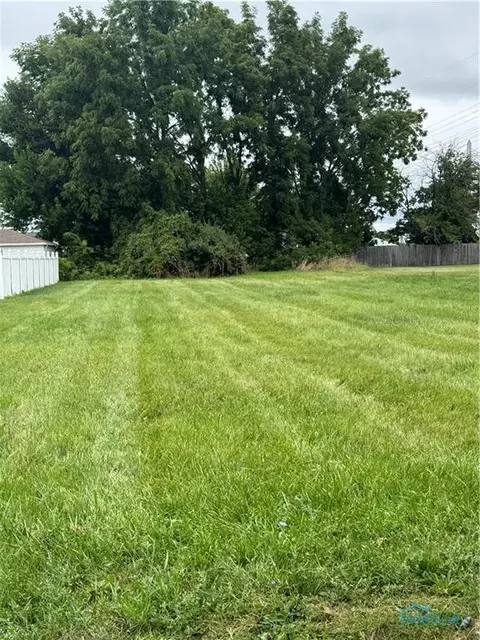 1575 Mott Ave, Toledo, OH 43605