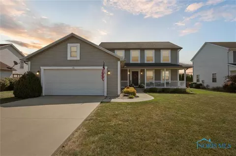 216 Earl North Dr, Haskins, OH 43525