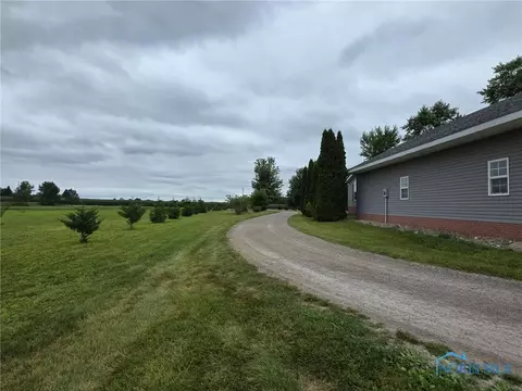 10965 County Rd S, Lyons, OH 43533 photo 4