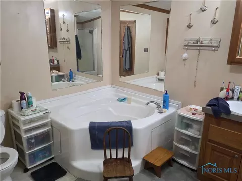 10965 County Rd S, Lyons, OH 43533 photo 18