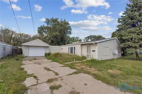 2828 South Ave, Toledo, OH 43609
