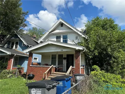 1654 Macomber St, Toledo, OH 43606