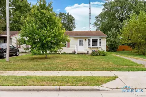 339 E Oliver St, Mccomb, OH 45858 photo 3