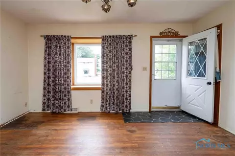 339 E Oliver St, Mccomb, OH 45858 photo 13