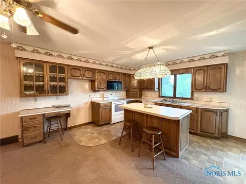 620 2nd St, Hamler, OH 43524 photo 2