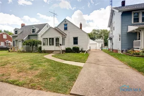 2830 123rd St, Toledo, OH 43611