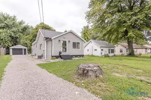 5146 Janet Ave, Sylvania, OH 43560
