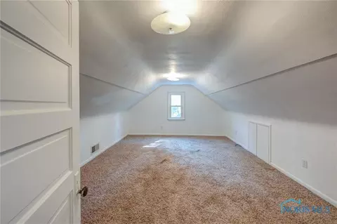 705 Wright Ave, Toledo, OH 43609 photo 28