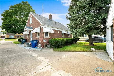 2272 Westmonte Rd, Toledo, OH 43607 photo 25