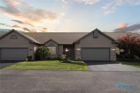 14554 Dexter Falls Rd, Perrysburg, OH 43551