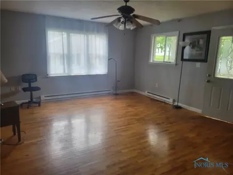 523 S Simon St, Ada, OH 45810 photo 24