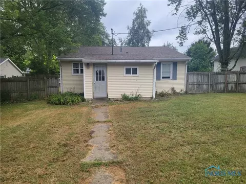 523 S Simon St, Ada, OH 45810 photo 28