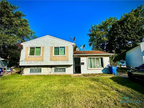 Exterior - 4132 Redondo Ave, Toledo, OH 43607 photo 1 of 4