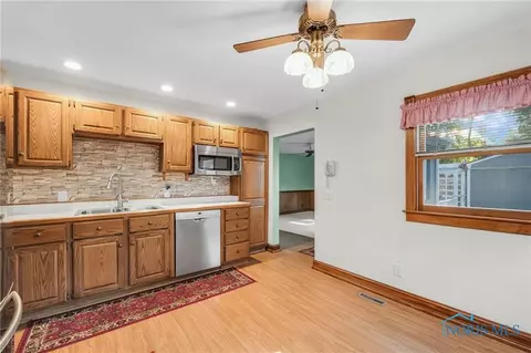 5546 Malden Ave, Toledo, OH 43623 photo 13