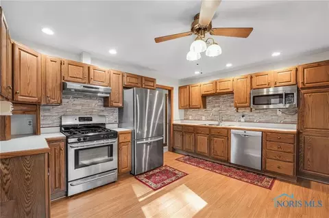 5546 Malden Ave, Toledo, OH 43623 photo 9