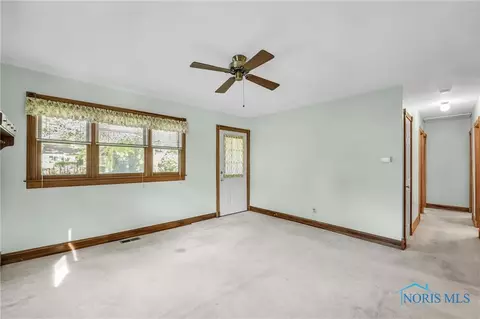 5546 Malden Ave, Toledo, OH 43623 photo 4