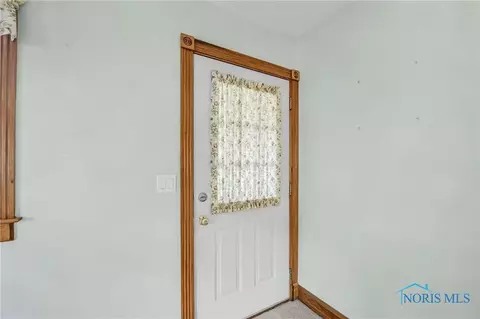 5546 Malden Ave, Toledo, OH 43623 photo 3