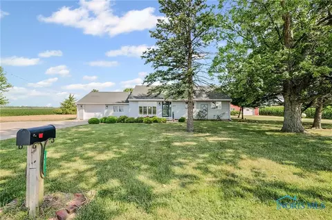 8018 County Rd E, Delta, OH 43515