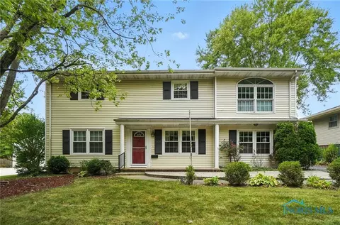 2636 Hollybrook Dr, Findlay, OH 45840